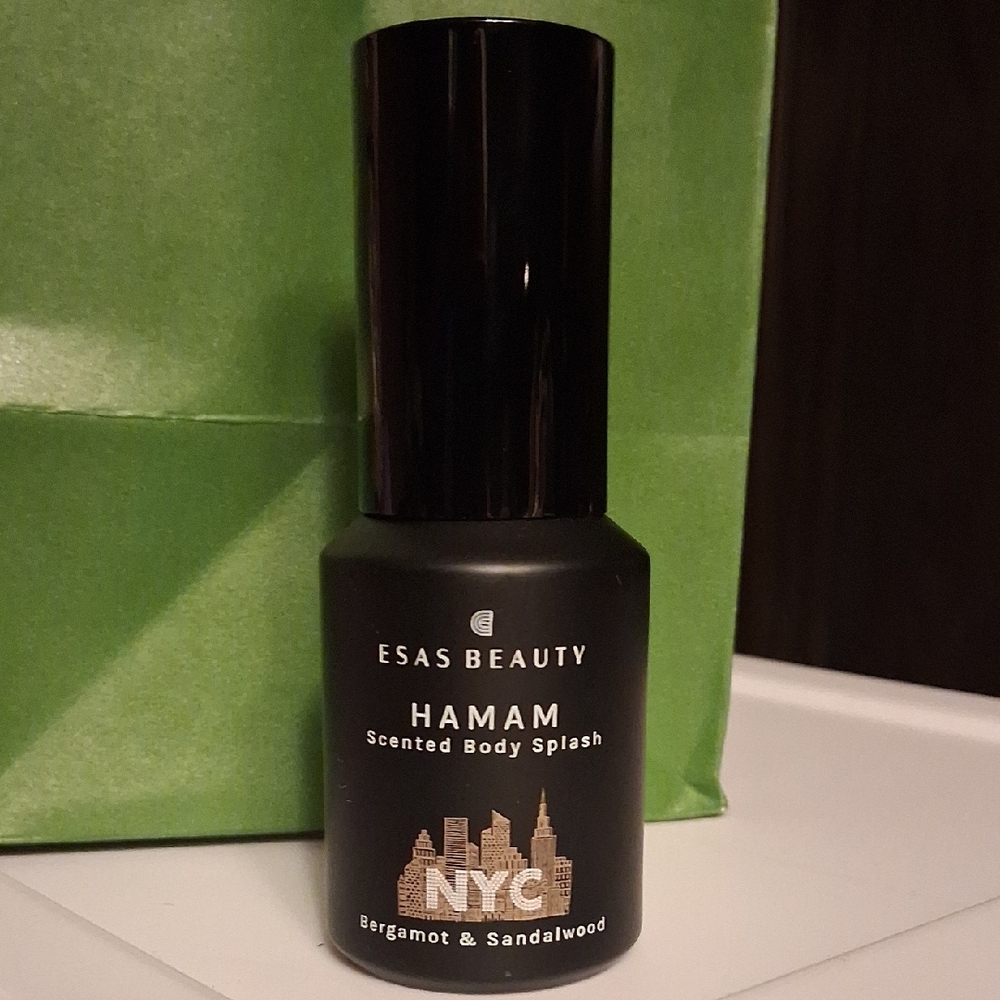 NYC ESAS BEAUTY Hamam Scented Body Splash in Black with Gold Accents